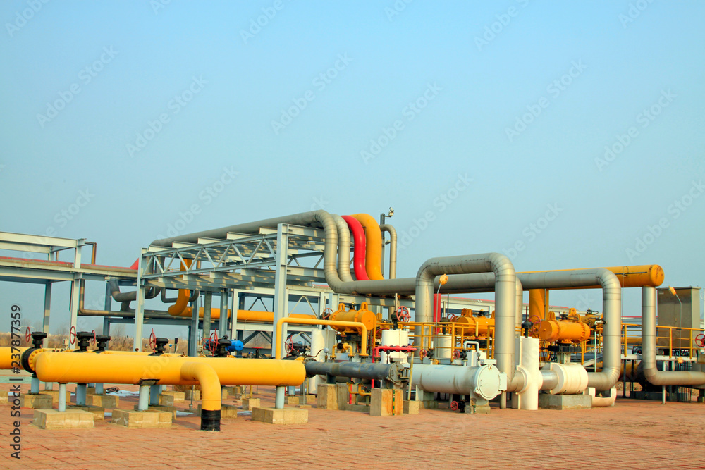 crude oil processing and transmission equipment