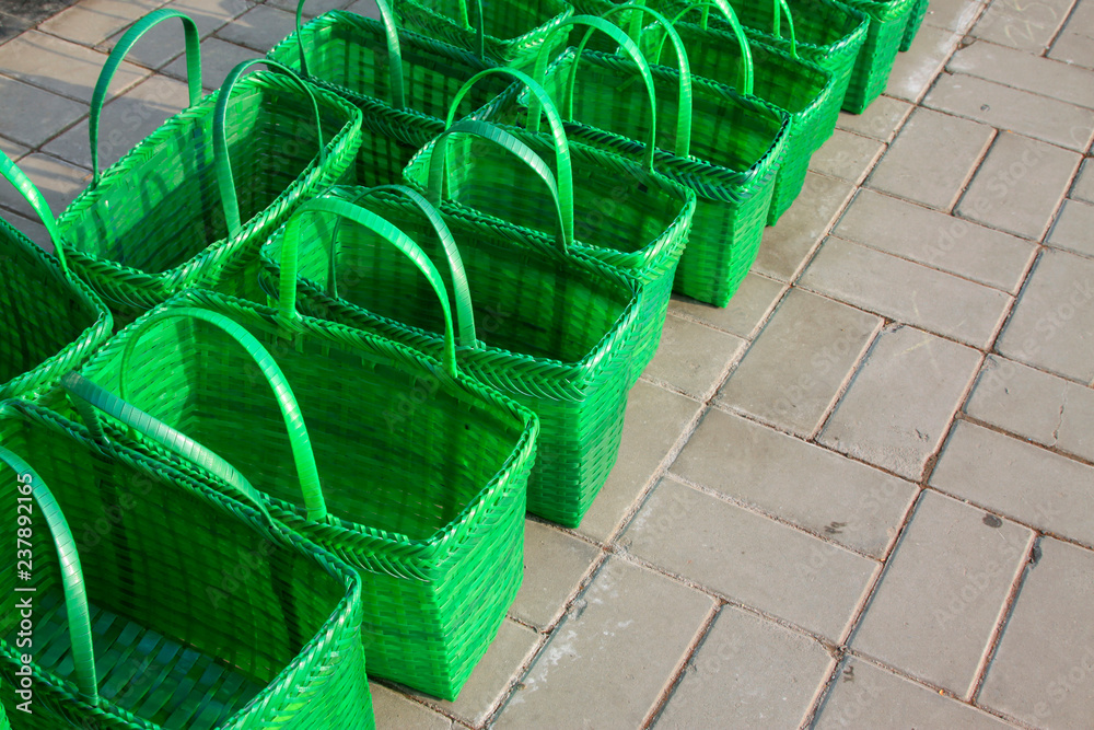 Obraz premium Green plastic basket