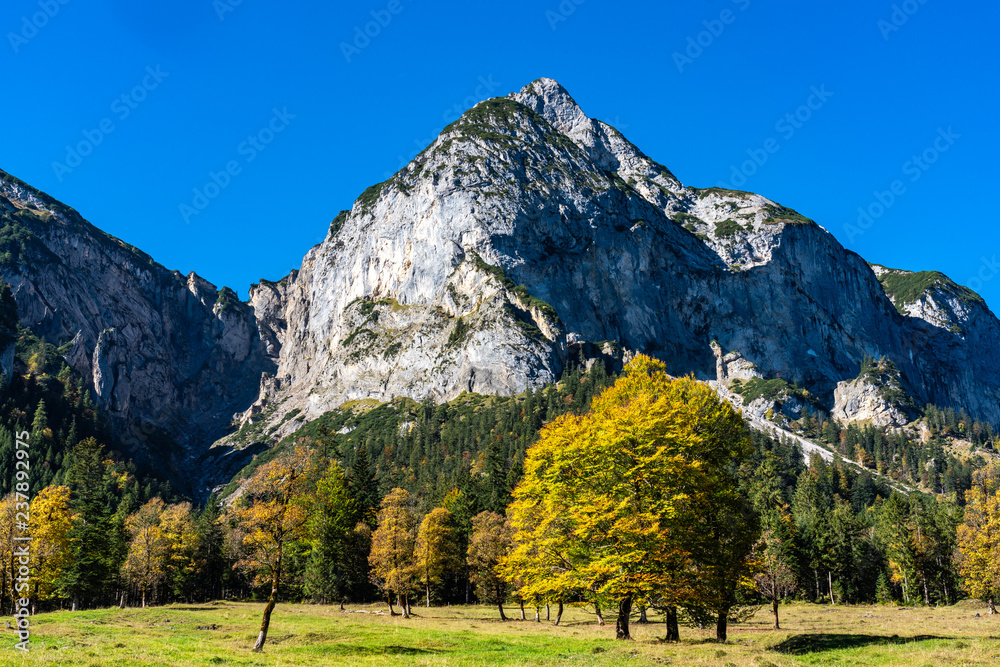 Österreich - Tirol - Herbst im Großen Ahornboden Österreich - Tirol - Herbst im Großen Ahornboden