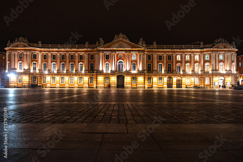 Toulouse france evening city