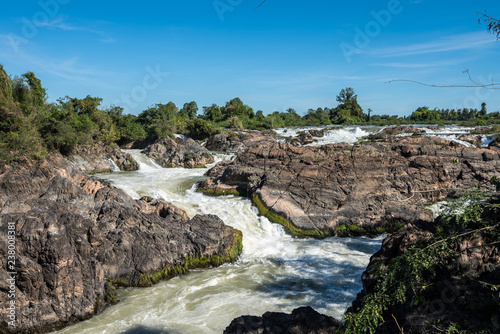 Laos - Nakasong - die 4000 Inseln - Liphi Wasserfälle (Somphamit)