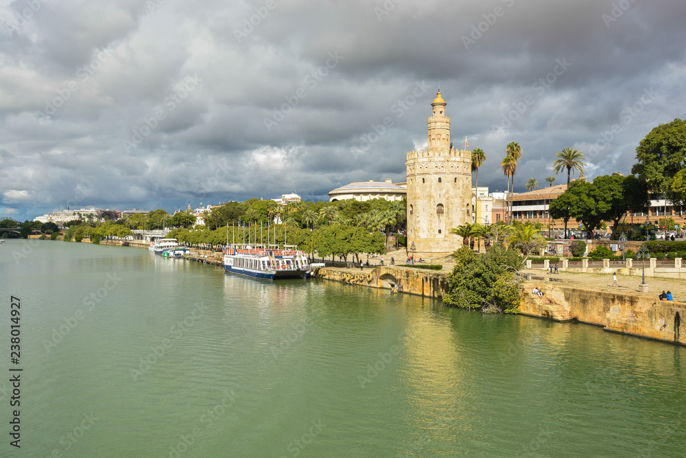 Obraz premium Golden Tower in Seville, the capital of Andalusia.
