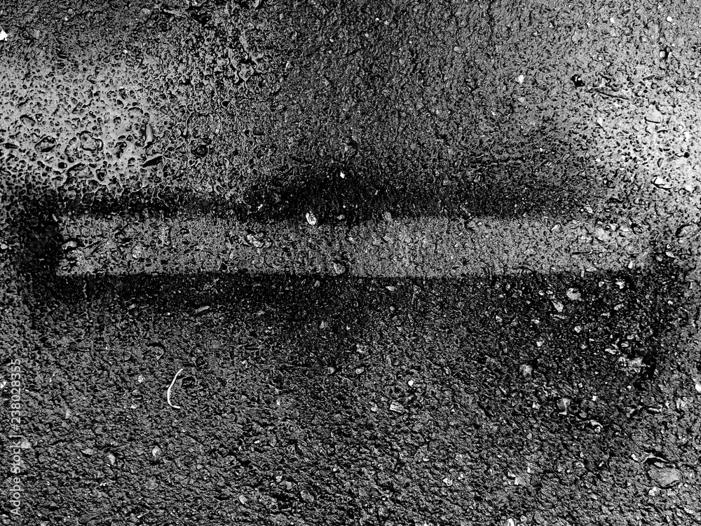 Obraz premium inscription on the asphalt, paint border