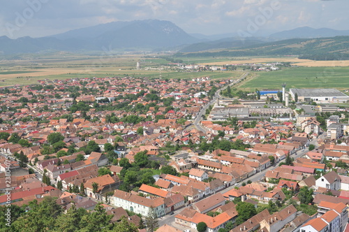 panorama sur une ville en transylvanie photo