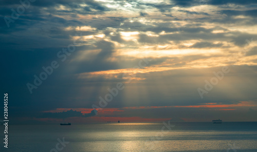 the sea, the sky and the light    © banusevim