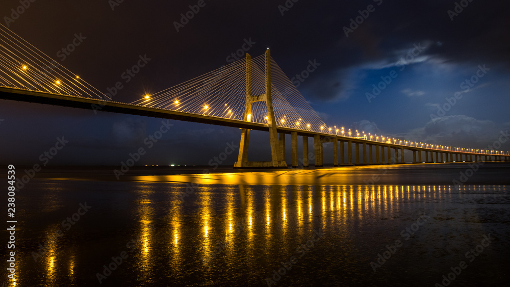 Fototapeta premium Ponte Vasco da Gama