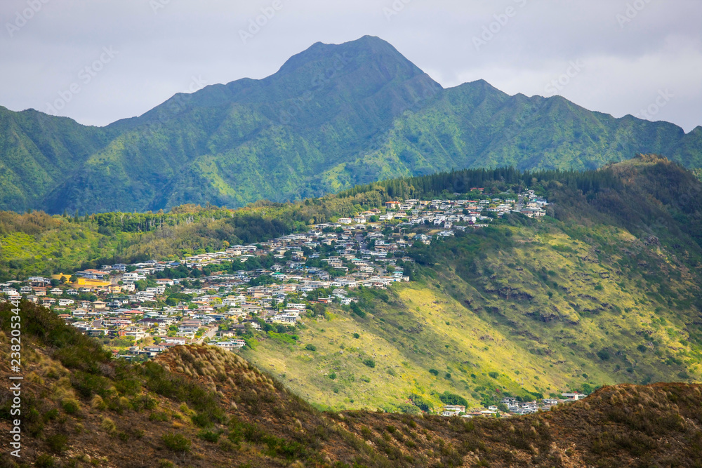 Kaimuki town area, set at base of Koolau Mountain Range, south-east Oahu, Hawaii