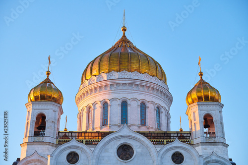 Golden domes of the Moscow's Cathedral of Christ the Saviour in sunlight