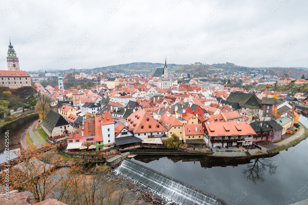 Fototapeta premium panoramic view of cesky krumlov medieval town