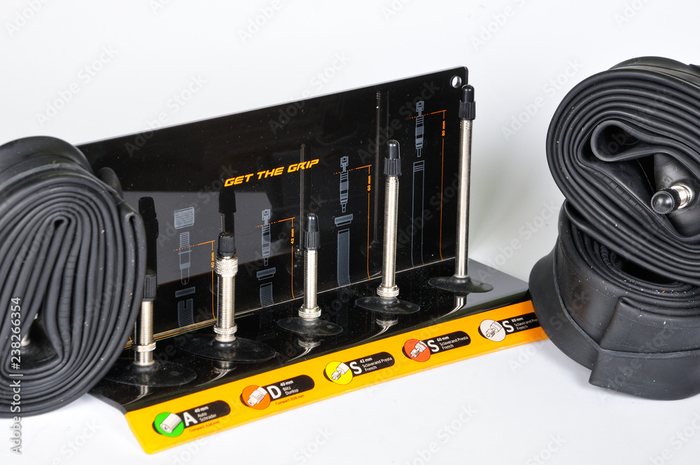 Obraz premium Types of bicycle valves