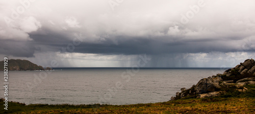 Tormenta en la costa