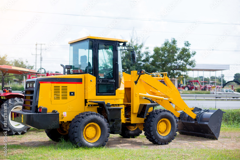 Front end loader tractor for construction