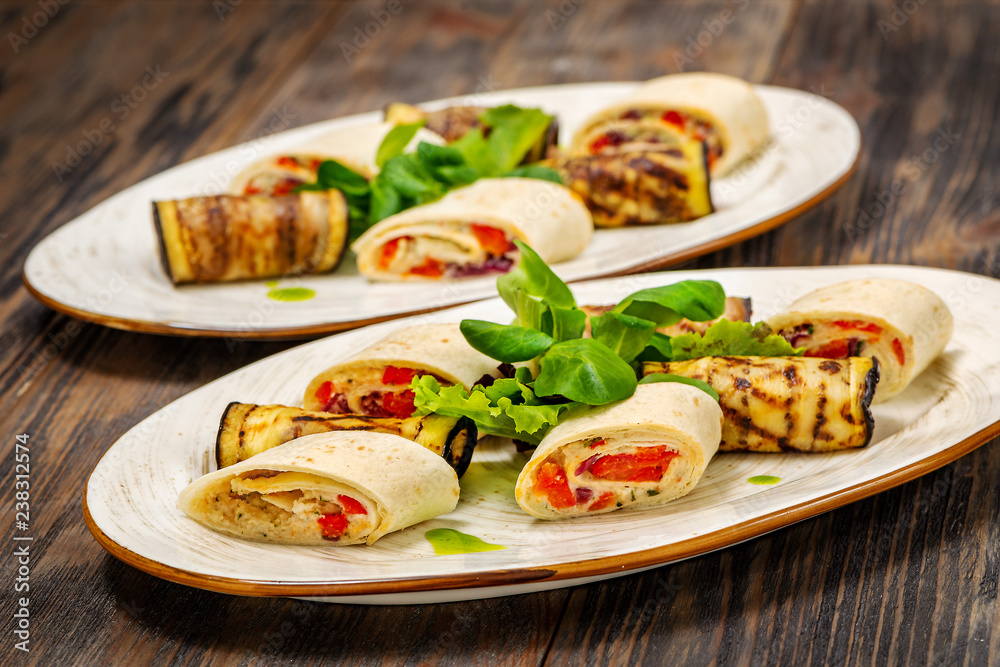 fish roll and vegetables