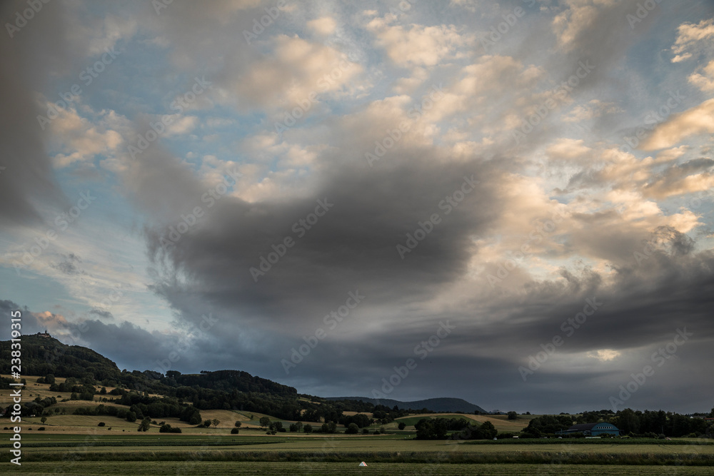 Gewitterwolken über dem Schwäbischen Albvorland Gewitterwolken über dem Schwäbischen Albvorland