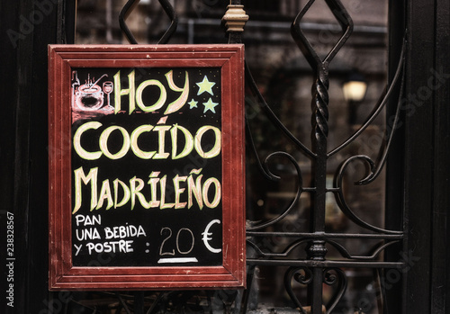 CARTEL COCIDO MADRILEÑO