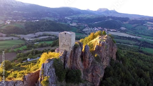 L' antica Torre del Castello medievale photo