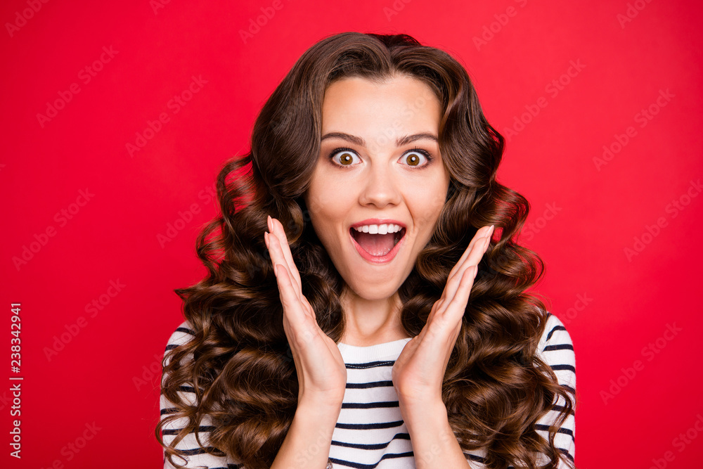 Close up portrait of attractive pretty cheerful she her girl mouth open telling loudly to everyone about black friday wave hair on shoulders white striped pullover isolated on red vivid background Close up portrait of attractive pretty cheerful she her girl mouth open telling loudly to everyone about black friday wave hair on shoulders white striped pullover isolated on red vivid background