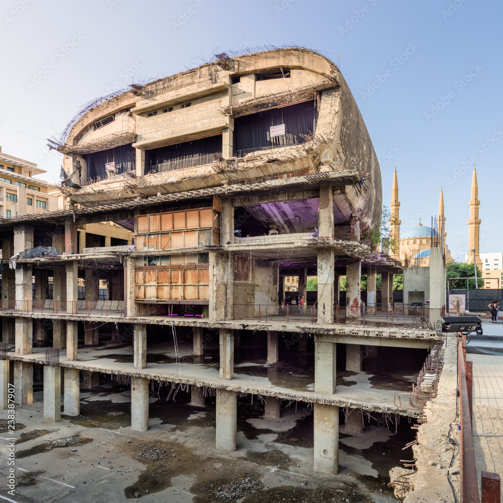 Obraz premium Beirut, Lebanon - 13 Oct 2018: The abandoned Egg Cinema hall is opened to the public for an art exhibition. The unfinished war-torn building has become a symbol of Beirut.