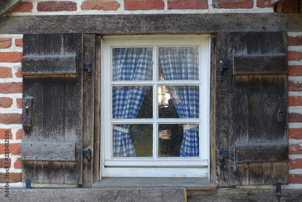 Fenster holzläden sprossenfenster vintage shabby