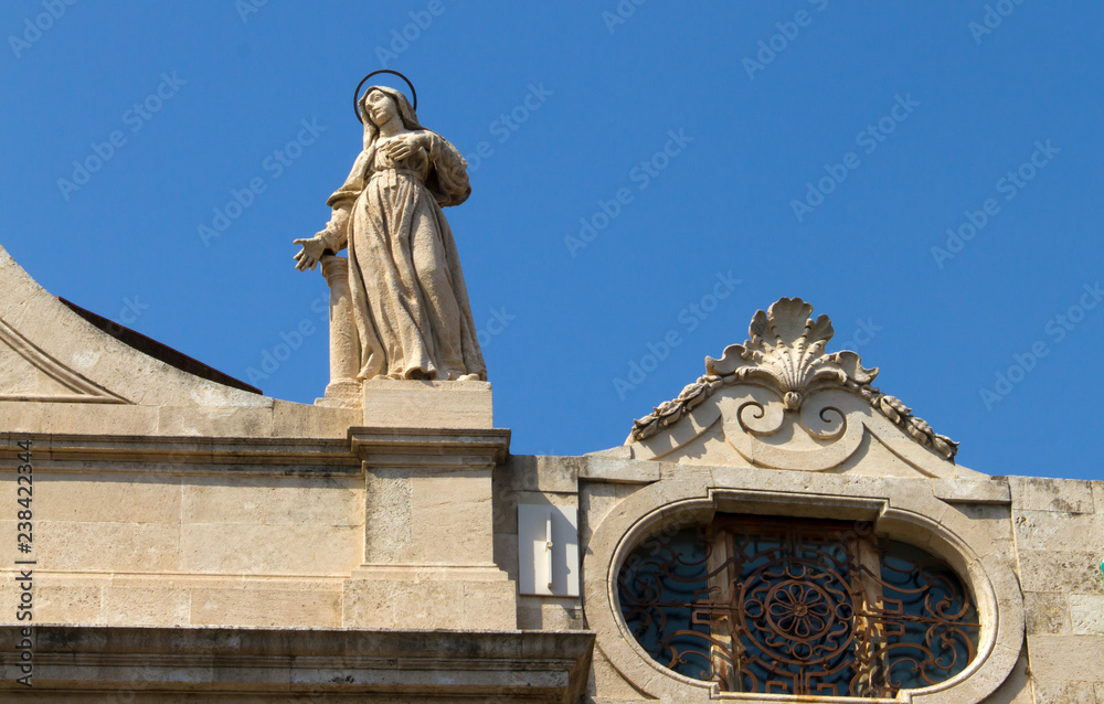 Obraz premium Sculptures and architecture of Catania (Sicily)