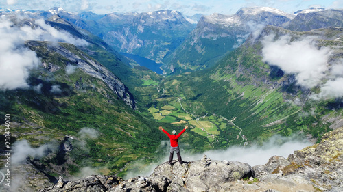 Photography be tourist in norway mountains