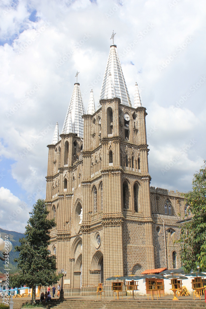Basílica Menor de la Inmaculada Concepción. Jardín, Antioquia, Colombia Basílica Menor de la Inmaculada Concepción. Jardín, Antioquia, Colombia
