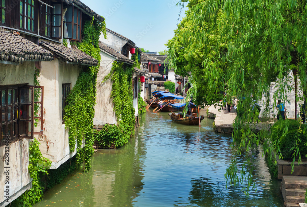 Houses and Boats in Zhangzhuang