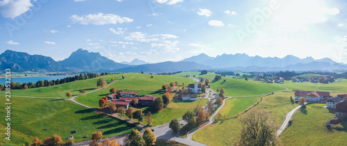 Obraz na płótnie Bavarian Alps around Neuschwanstein castle w salonie