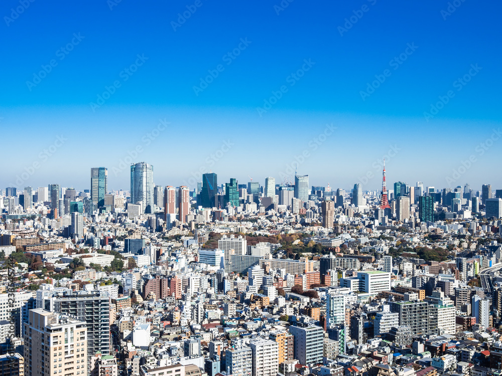 東京　青空と都市風景