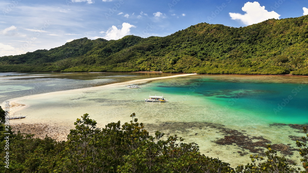 Snake island sandbar joining mainland Palawan and Vigan island-El Nido-Philippines-0853