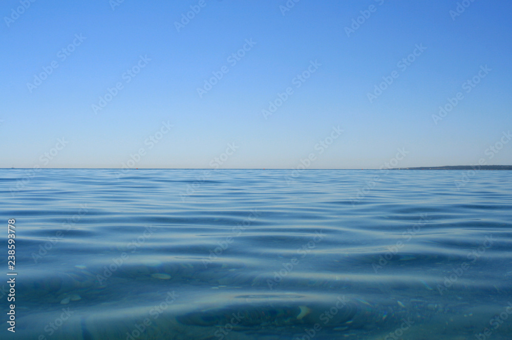 Obraz premium Crystal clear Mediterranean sea water