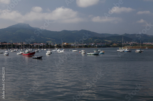 Les bateaux sur l'eau