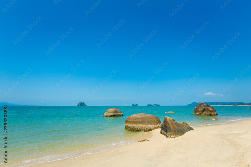 Fototapeta premium Teluk Yu beach Langkawi island