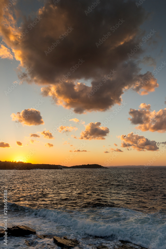 Obraz premium Amazing Sunset Landscape of the rocks at the coastline of Chernomorets, Burgas region, Bulgaria