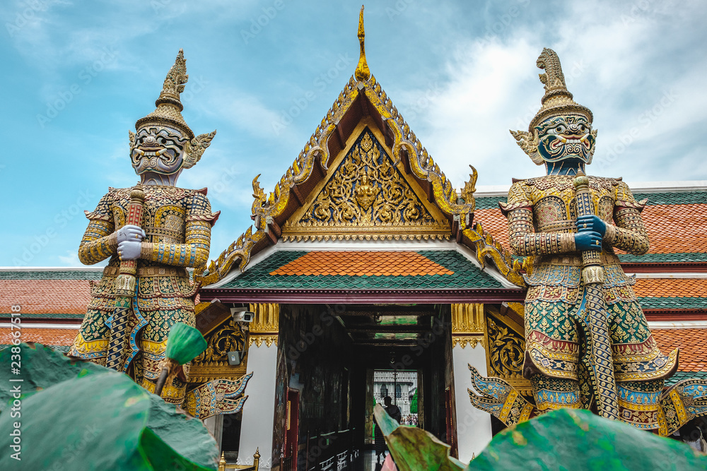 Giant of Wat Phra Kaew, Giant Protector Stupa Place And holy building For the sake of Buddhism to be stability and prosperous. Giant of Wat Phra Kaew, Giant Protector Stupa Place And holy building For the sake of Buddhism to be stability and prosperous.