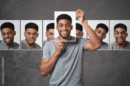 Foto Concept of man choosing expression of face