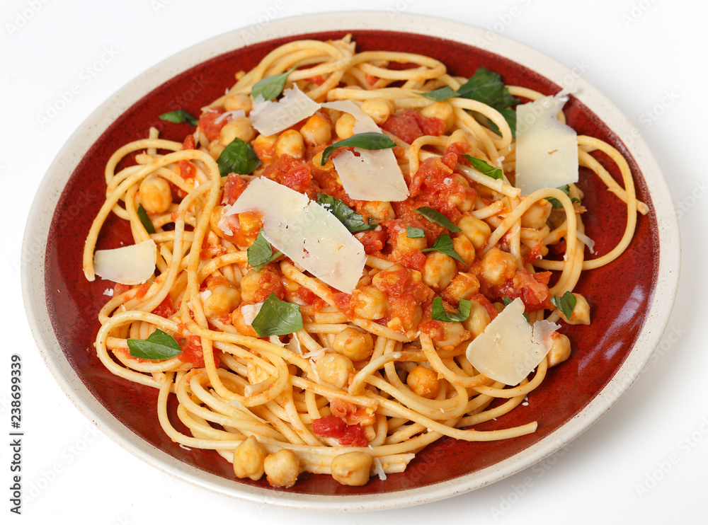 Spaghetti with chickpeas and parmasan