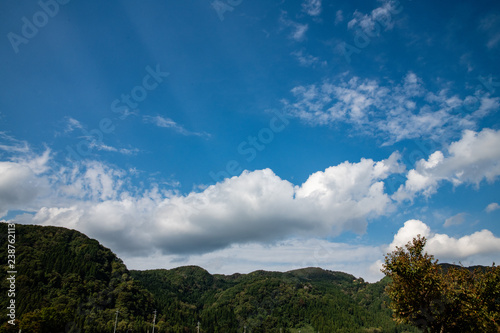 秋の空と雲 © KIYOSHI KASHIWANO