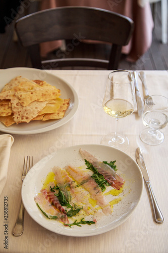 Wallpaper Mural fresh fish entree Torontodigital.ca