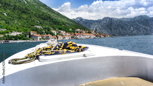Fototapeta Naklejka Na Ścianę i Meble -  Bahia de Kotor Montenegro