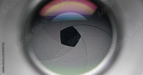 Fotografía Changing aperture camera lens