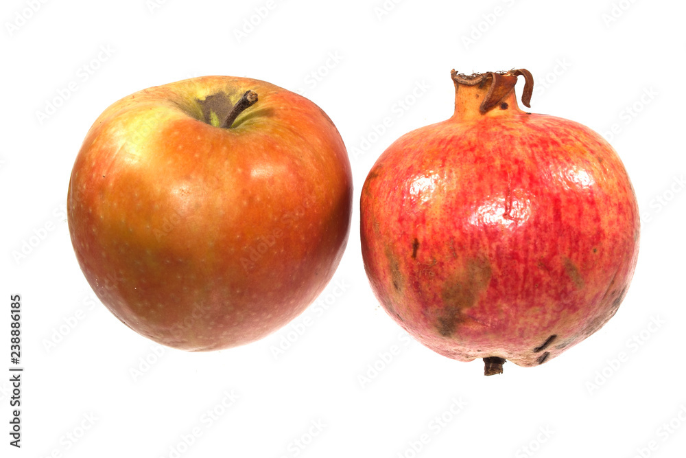 apple isolated on white background apple isolated on white background