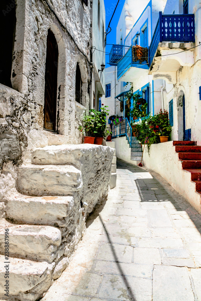 Obraz premium Greek town street with steps