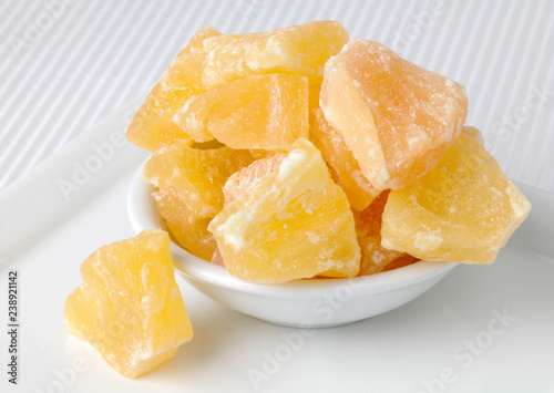 DRIED FRUIT   PINEAPPLE CLOSE UP FOOD IMAGE