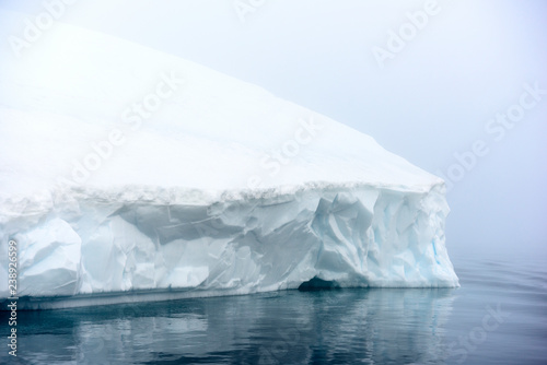 Glaciers on the Arctic Ocean in Greenland © murattellioglu