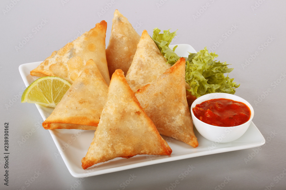 INDIAN SAMOSA CLOSE UP FOOD IMAGE INDIAN SAMOSA CLOSE UP FOOD IMAGE