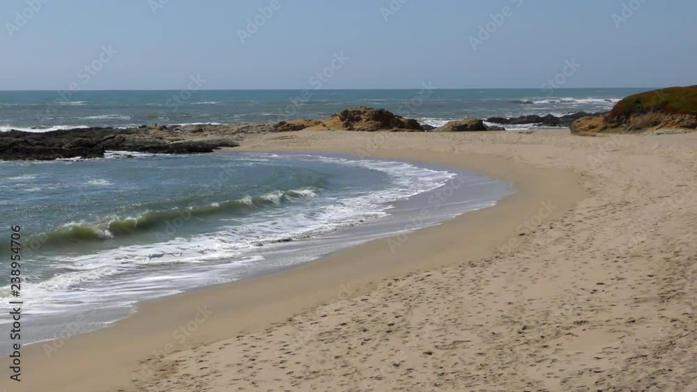The Pacific Ocean at Half Moon Bay State Beach, Santa Cruz County, California, USA, 2018 The Pacific Ocean at Half Moon Bay State Beach, Santa Cruz County, California, USA, 2018
