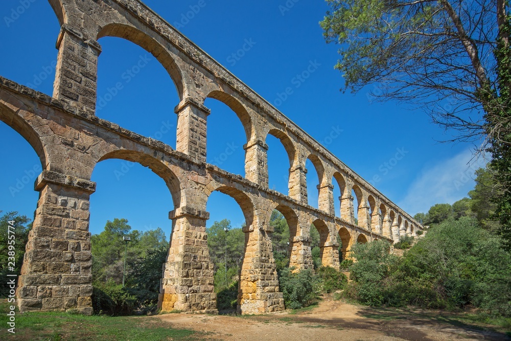 Roman aqueduct 'El ponte del Diablo' (The Bridge of the Devil)near Tarragona, Catalonia, Spain