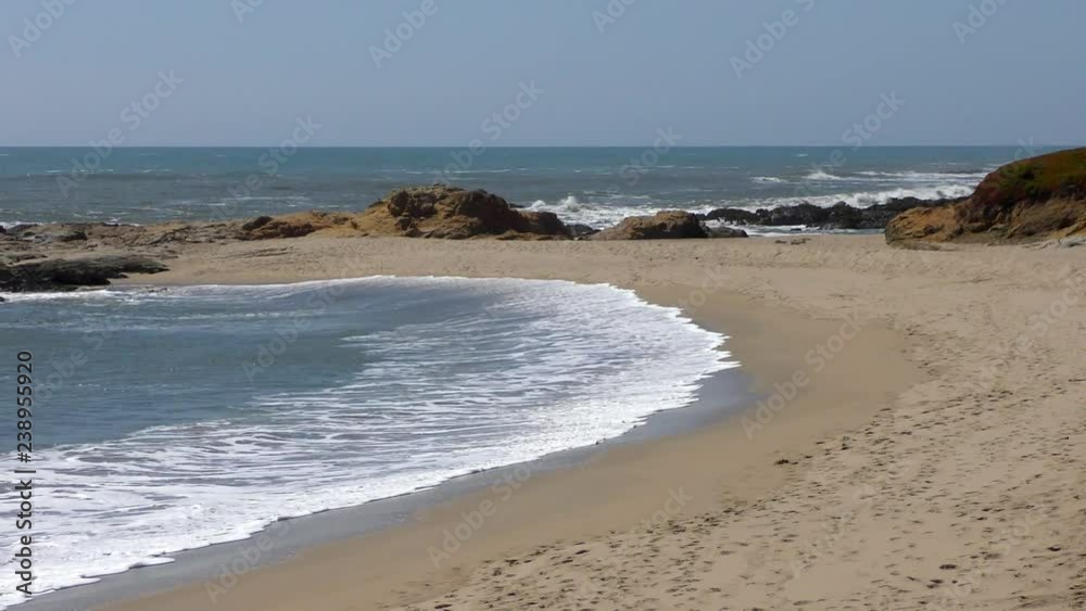 The Pacific Ocean at Half Moon Bay State Beach, Santa Cruz County, California, USA, 2018 The Pacific Ocean at Half Moon Bay State Beach, Santa Cruz County, California, USA, 2018