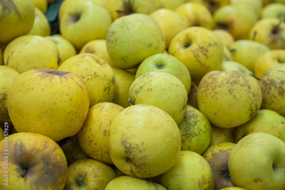 verious apples in Market stall. healthy food verious apples in Market stall. healthy food